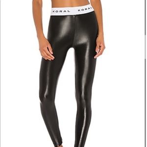 KORAL leggings